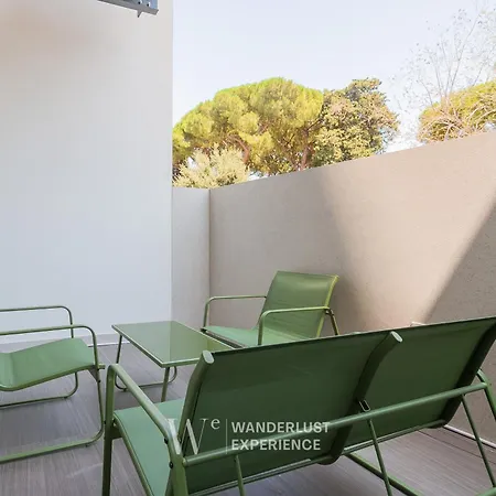 Wanderlust Experience Waves Lux * Bari