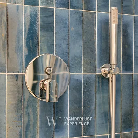 Villa Wanderlust Experience Waves Lux