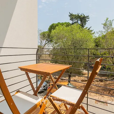 Wanderlust Experience Waves Lux * Bari