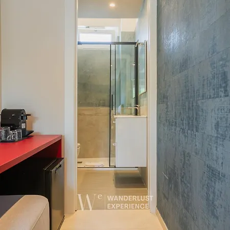 Wanderlust Experience Waves Lux * Bari