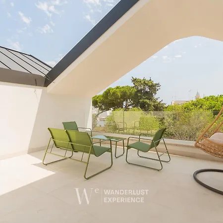 Villa Wanderlust Experience Waves Lux Bari