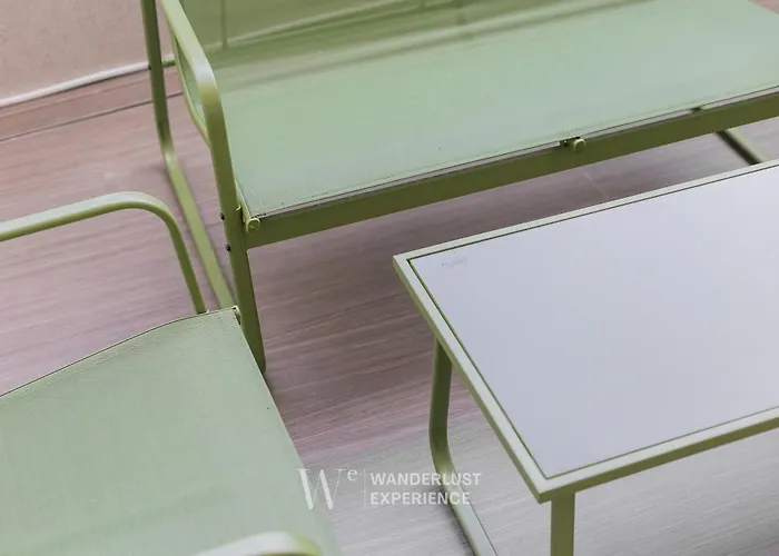 Wanderlust Experience Waves Lux *